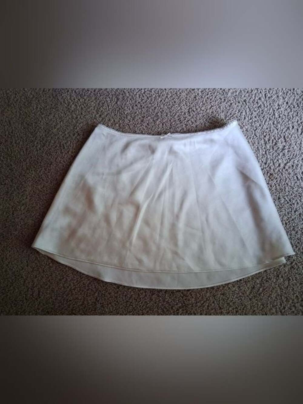 Satin Mini - Picture 4 of 5